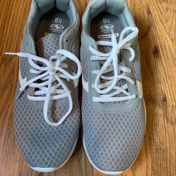 athletic works shoes memory foam